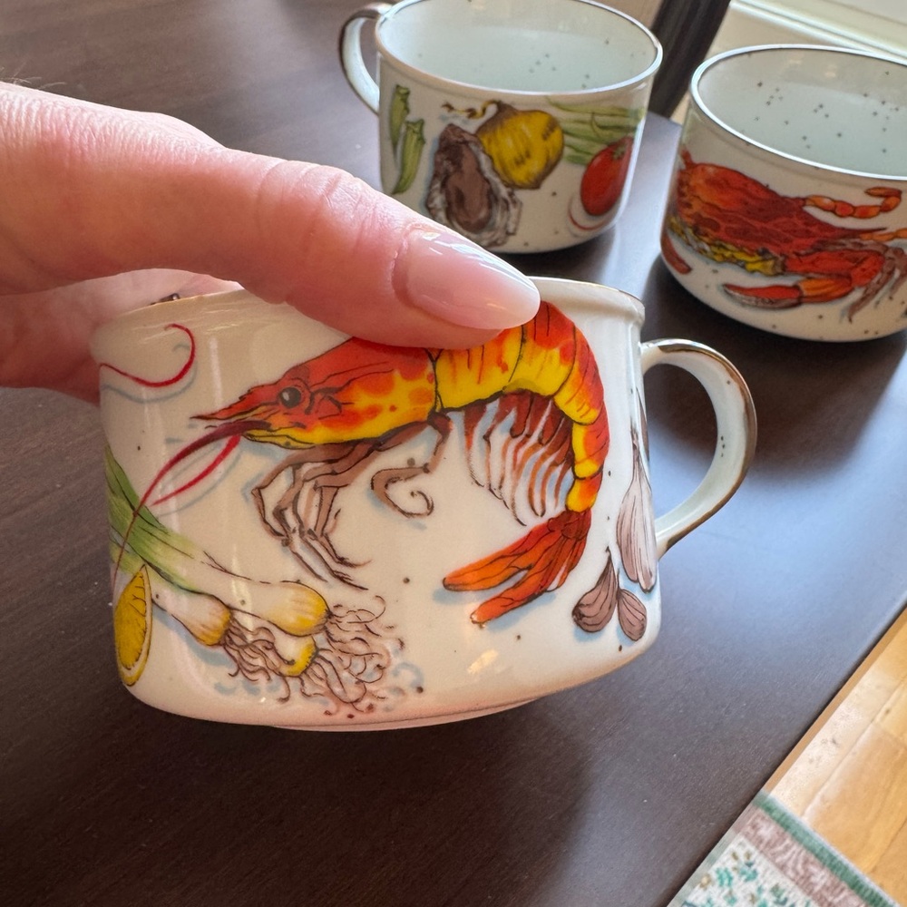 Set of 4 DH Holmes seafood mug bowls